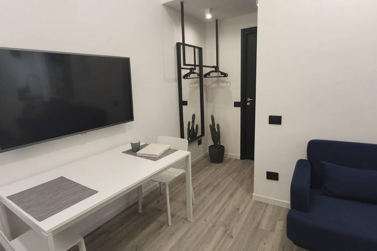 Joivy Heart Of The City 1 Bed Apt Near Castle Belvedere 제노바 외부 사진