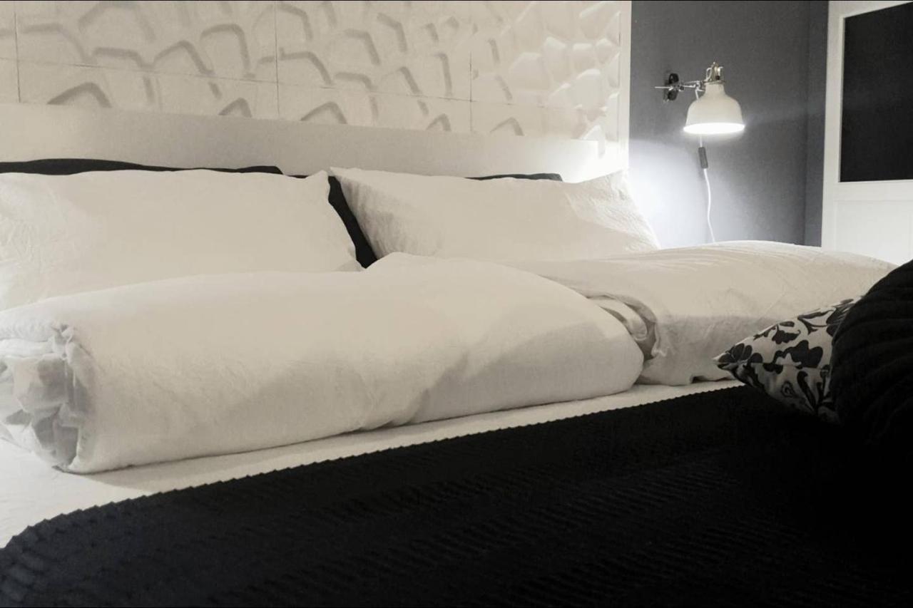 Joivy Heart Of The City 1 Bed Apt Near Castle Belvedere 제노바 외부 사진
